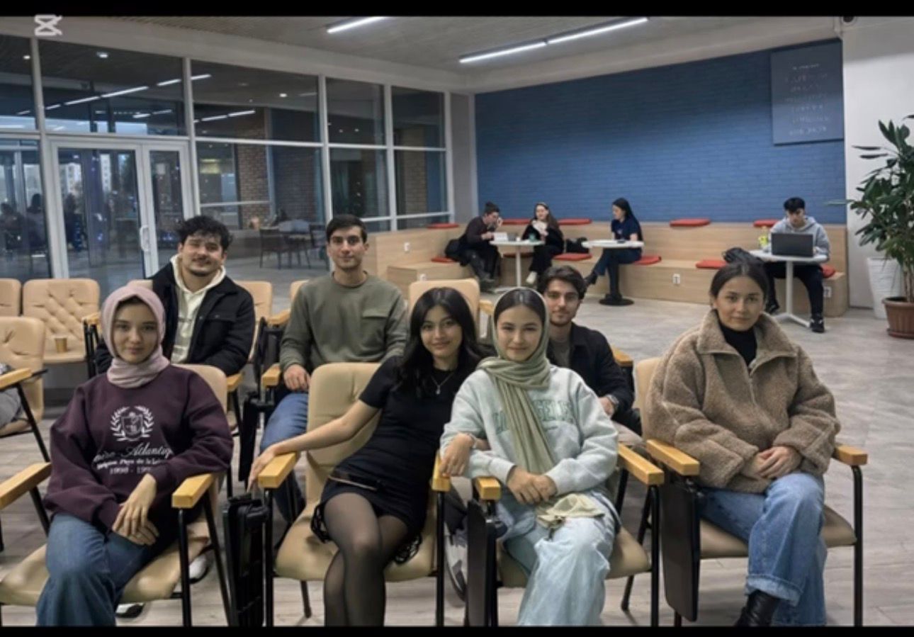 On January 12, 2026, the Department of Management held an event with international students.